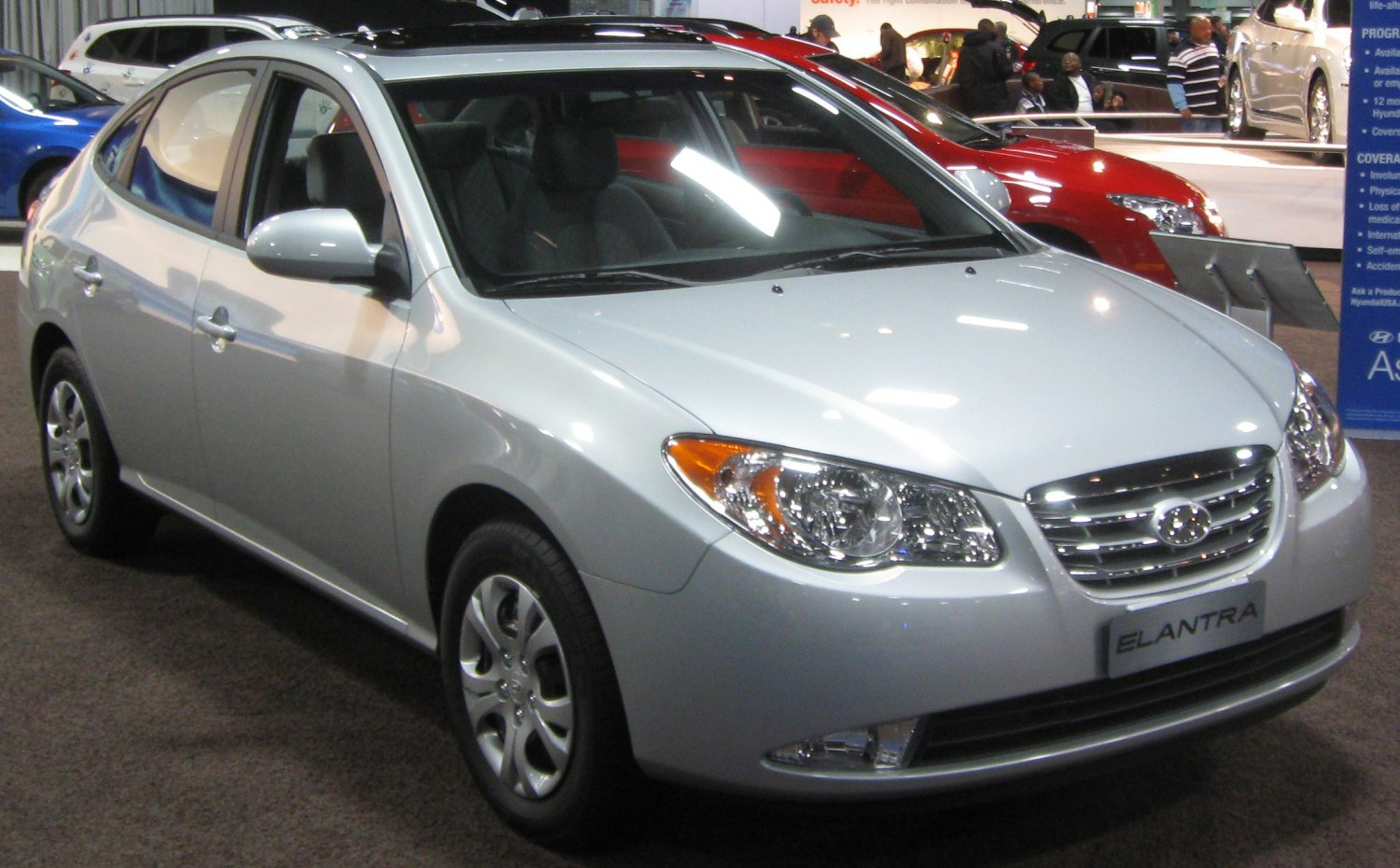 Hyundai Elantra 1.6 i 16V (122 Hp) CWT (2006 - 2011) motor y ficha técnica