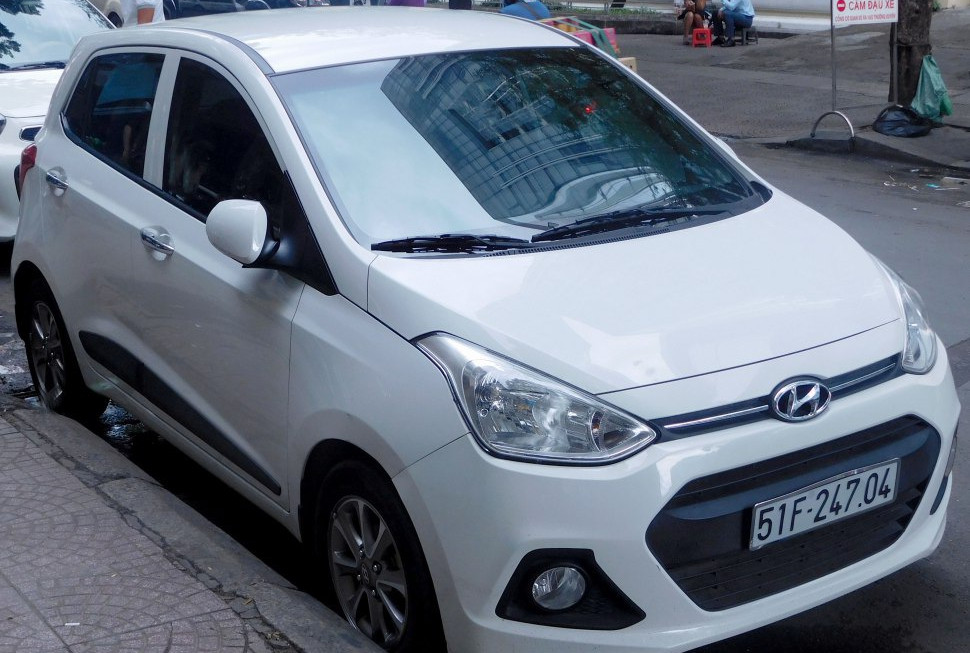 Hyundai i10 Hyundai i10 II (2013 - 2017) génération fiche technique et photo