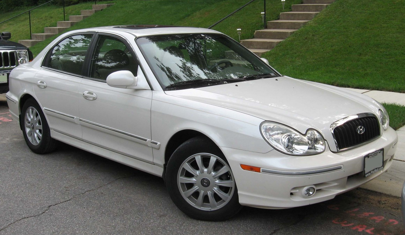 Hyundai Sonata Hyundai Sonata IV (EF) (2001 - 2004) generación especificaciones y foto