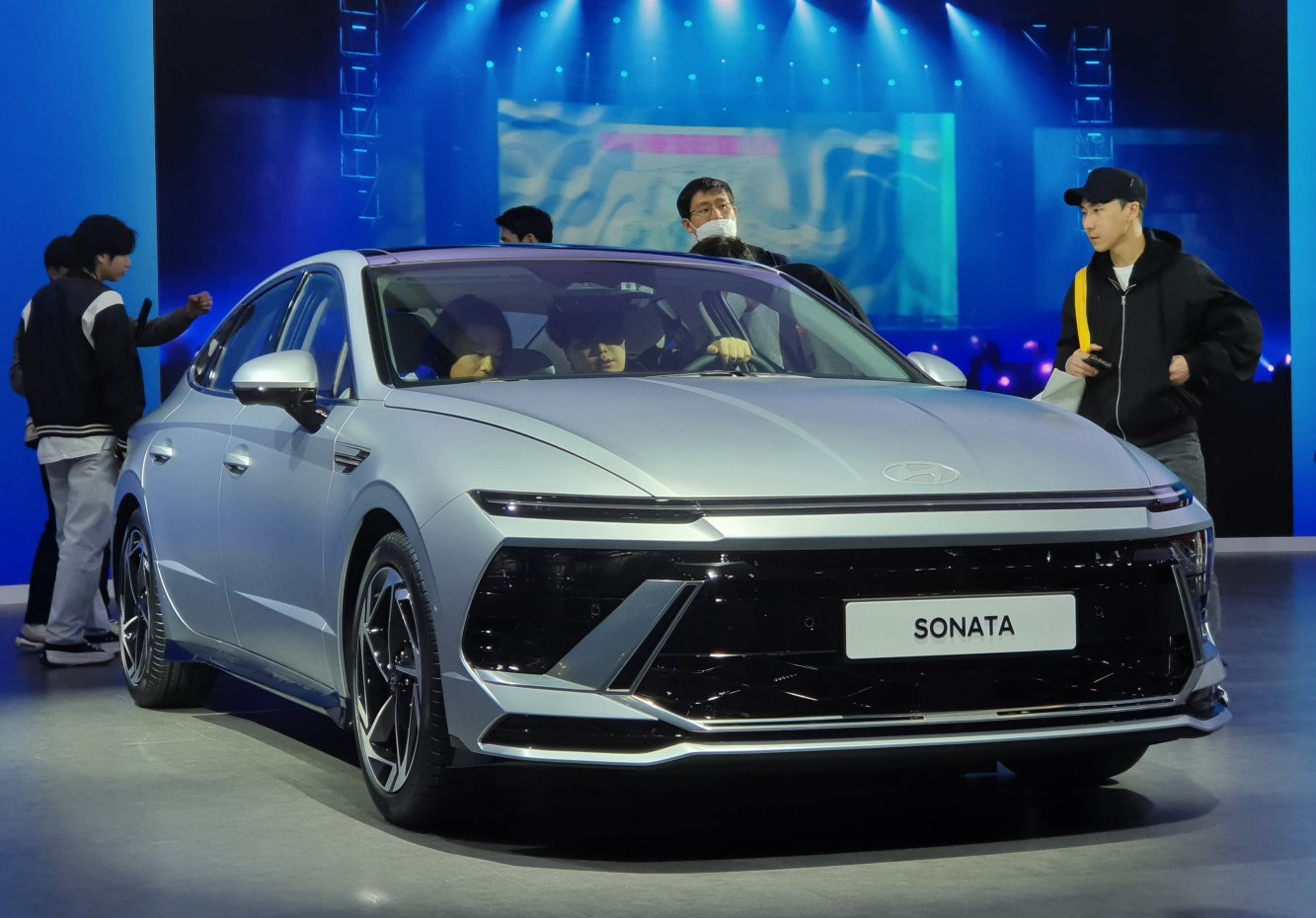 Hyundai Sonata G2.0 (160 Hp) Automatic (2023 -) Motor und Technische Daten