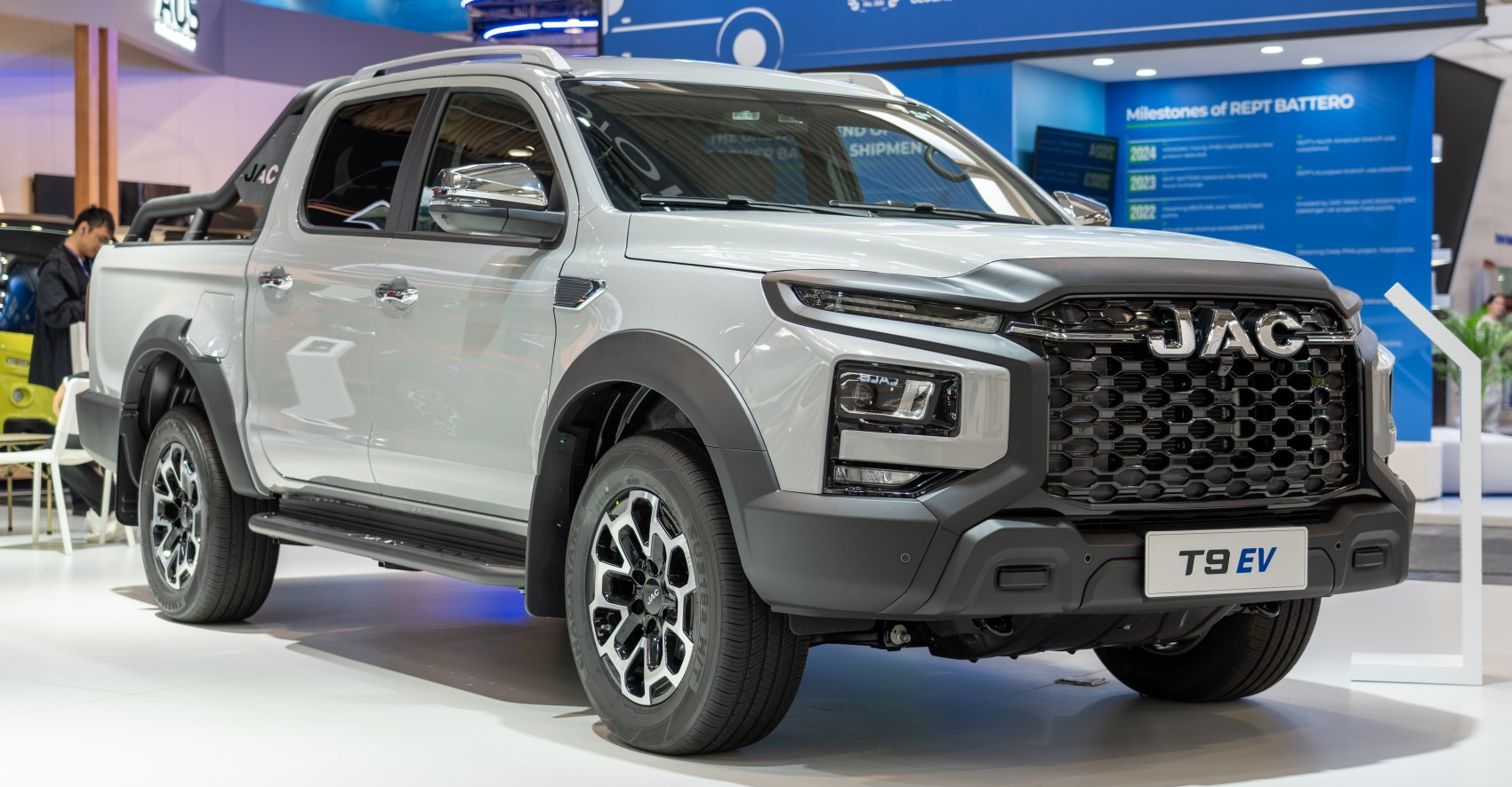 Jac T9