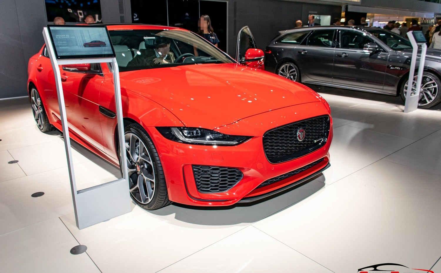 Jaguar XE specs, engine options and consumption