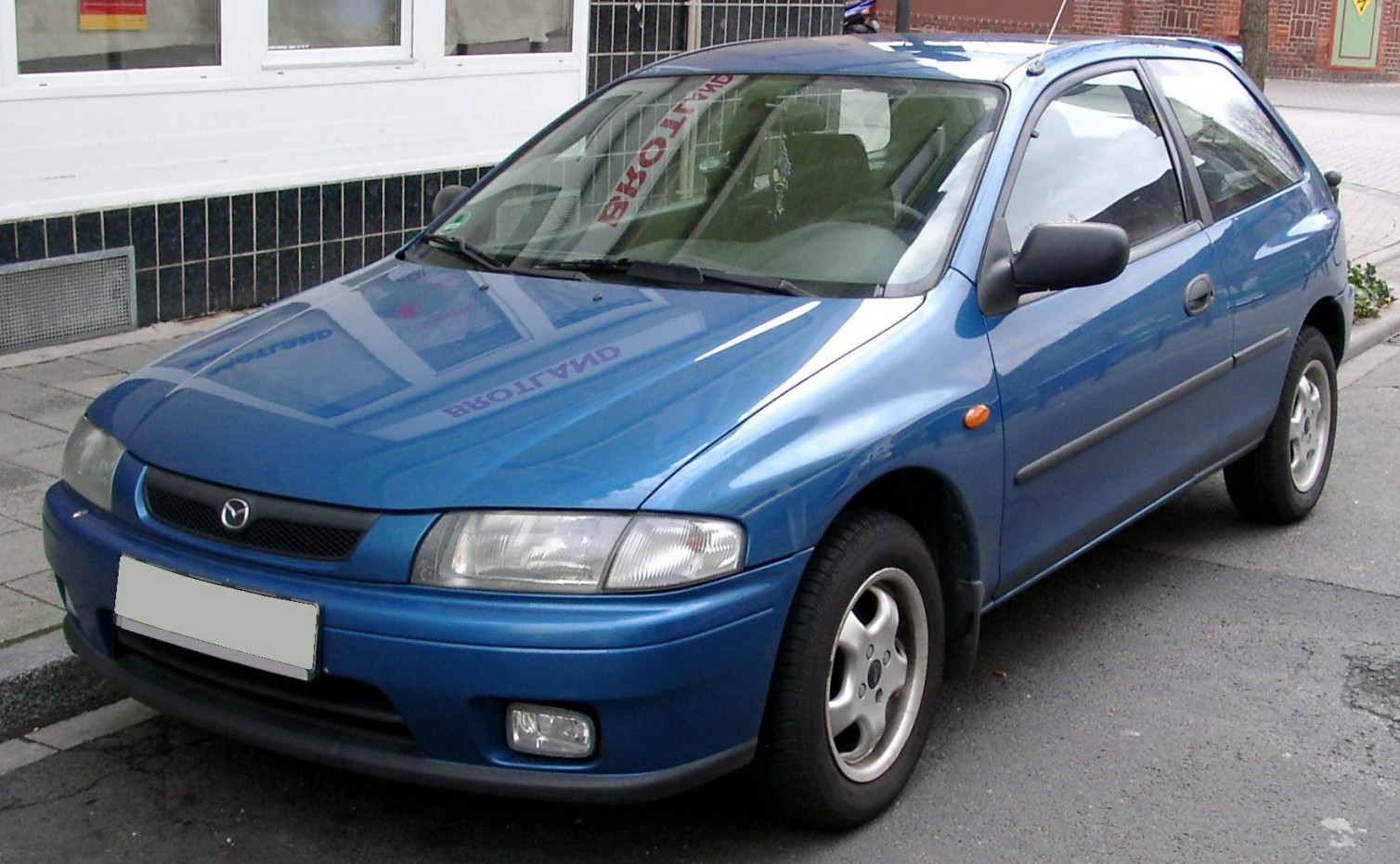 Mazda 323 Mazda 323 F V (BA) (1997 - 2000) Generation Daten und Foto