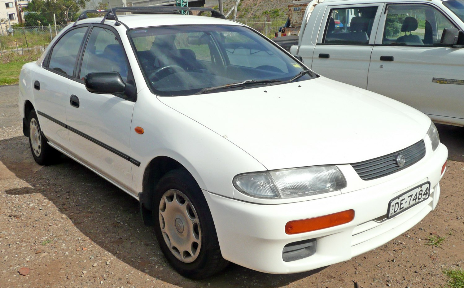 Mazda 323 Mazda 323 C V (BA) (1994 - 1998) Generation Daten und Foto