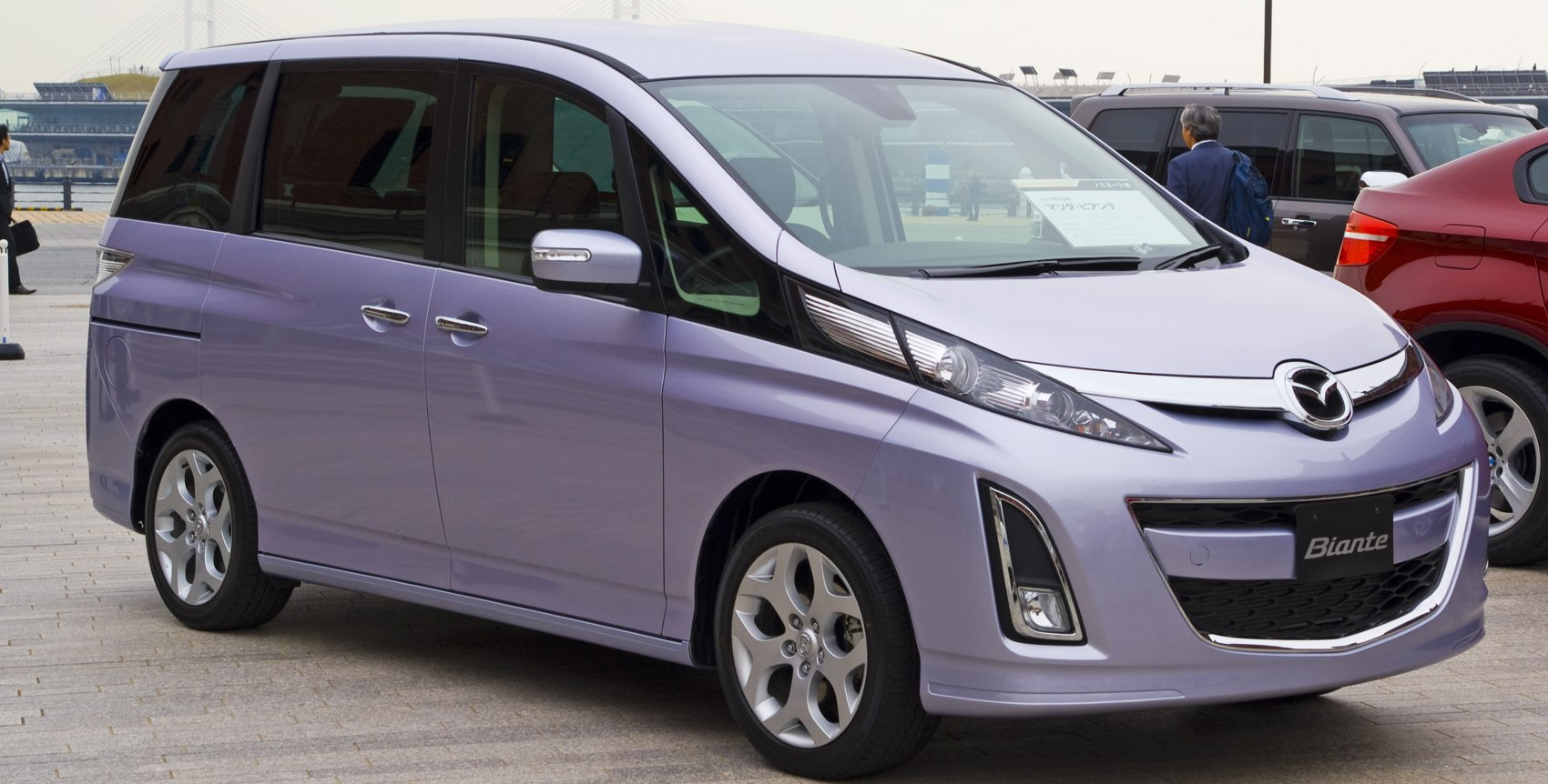 Mazda Biante specs, engine options and consumption