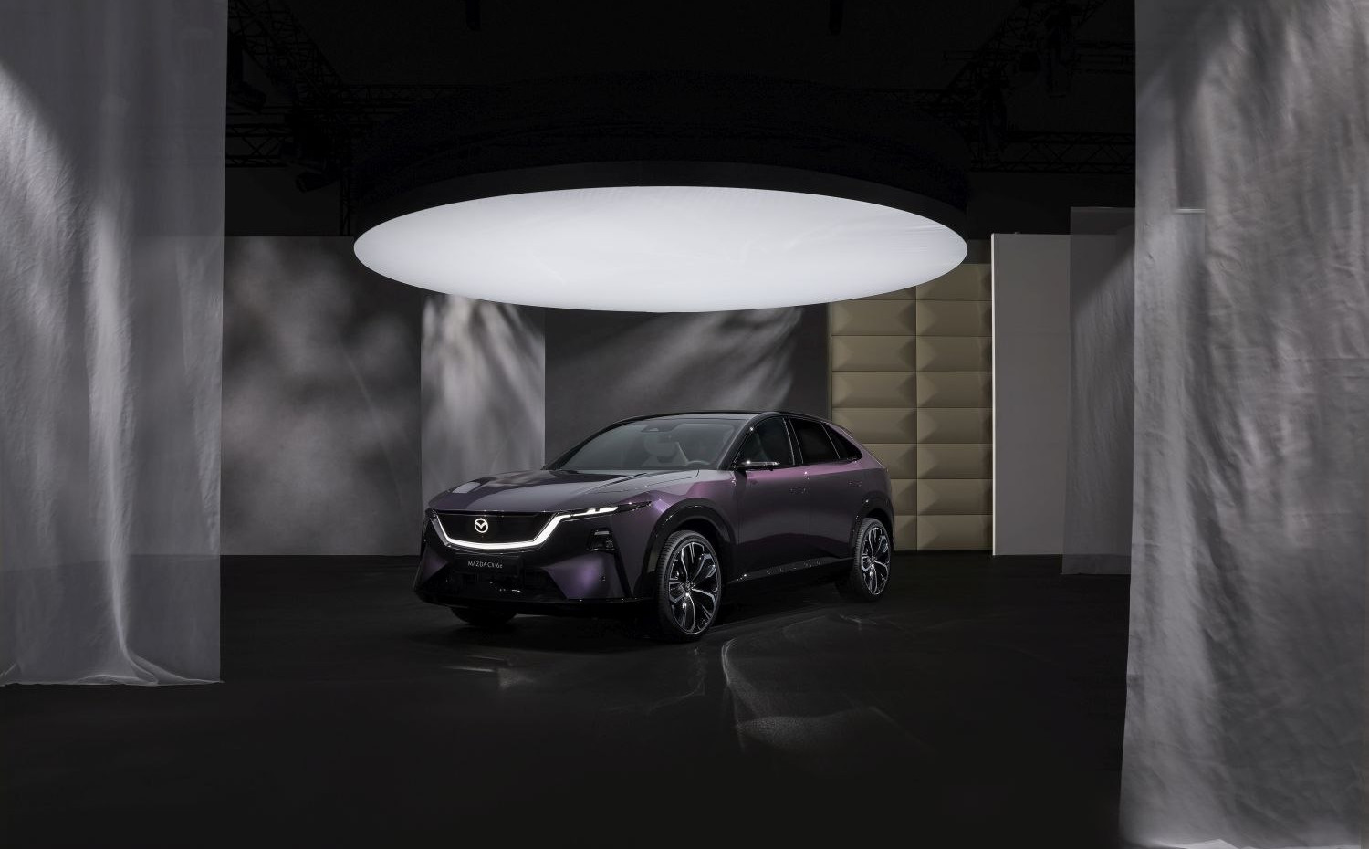 Mazda CX-6e specs, engine options and consumption
