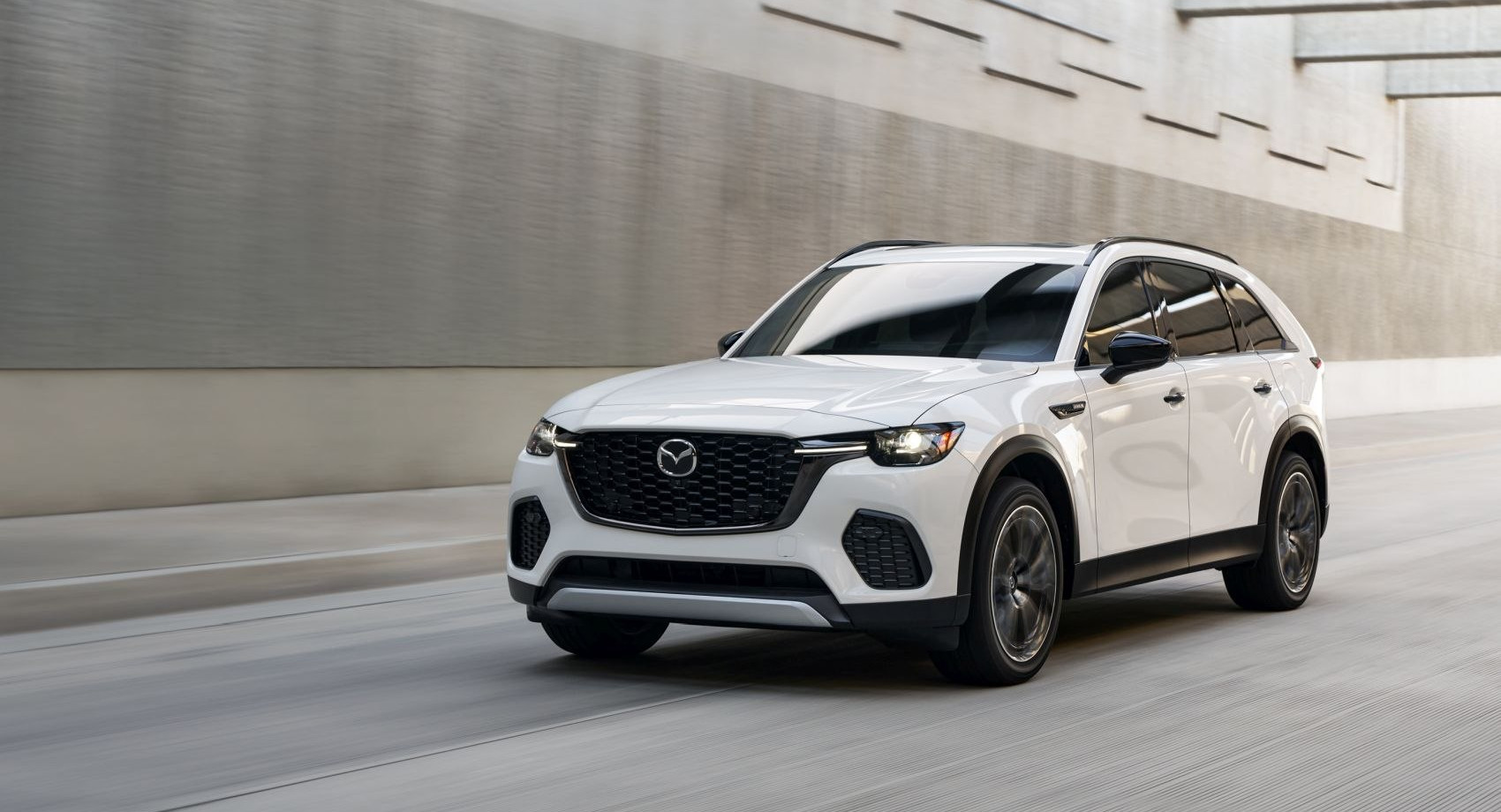 Mazda CX-70 specs, engine options and consumption
