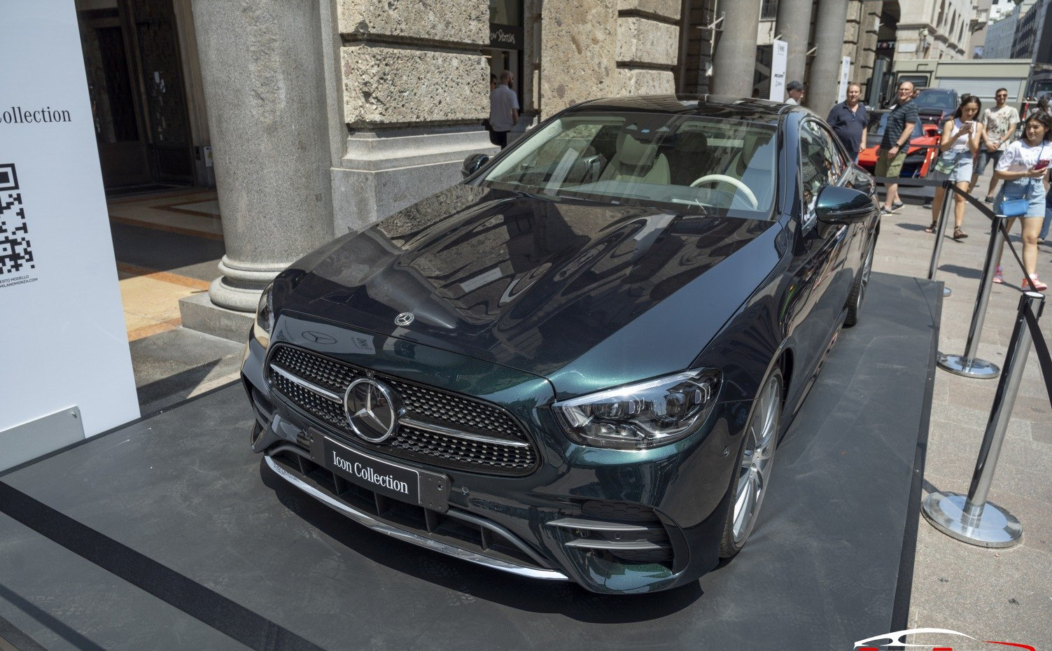 Mercedes-Benz E-class E 300 (258 Hp) EQ Boost 9G-TRONIC (2020 - 2023) motor y ficha técnica