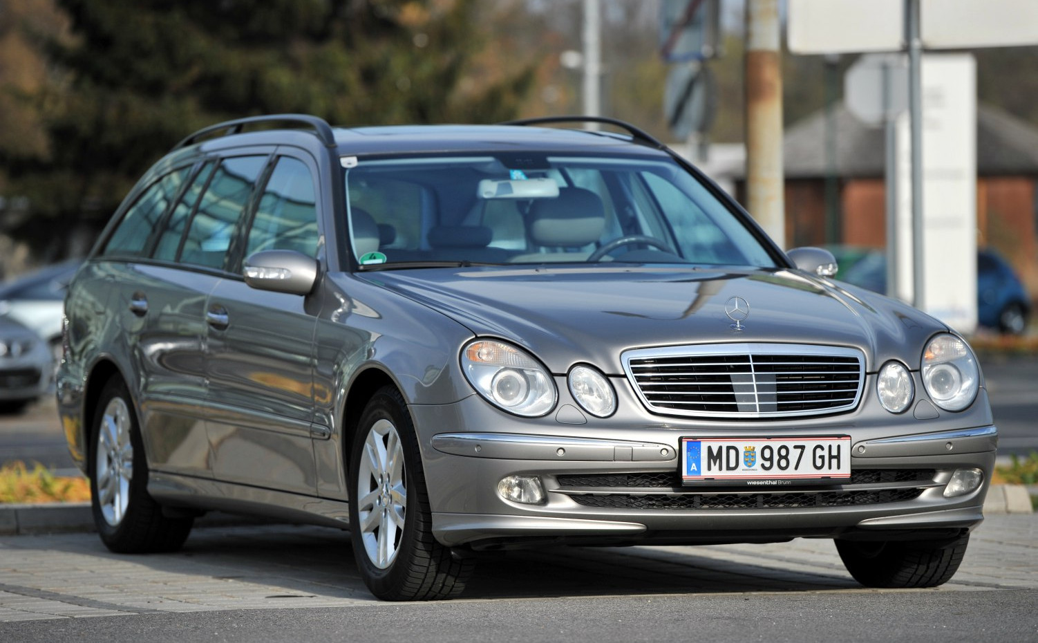 Mercedes-Benz E-class E 270 CDI (177 Hp) 5G-TRONIC (2003 - 2005) motor y ficha técnica