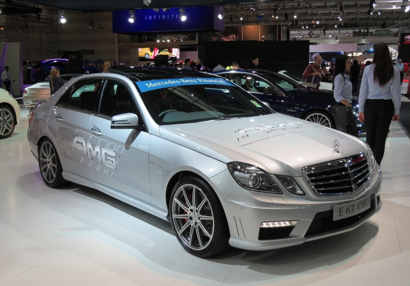 Ficha técnica y foto del Mercedes-Benz E-class Mercedes-Benz E-class (W211, facelift 2006)