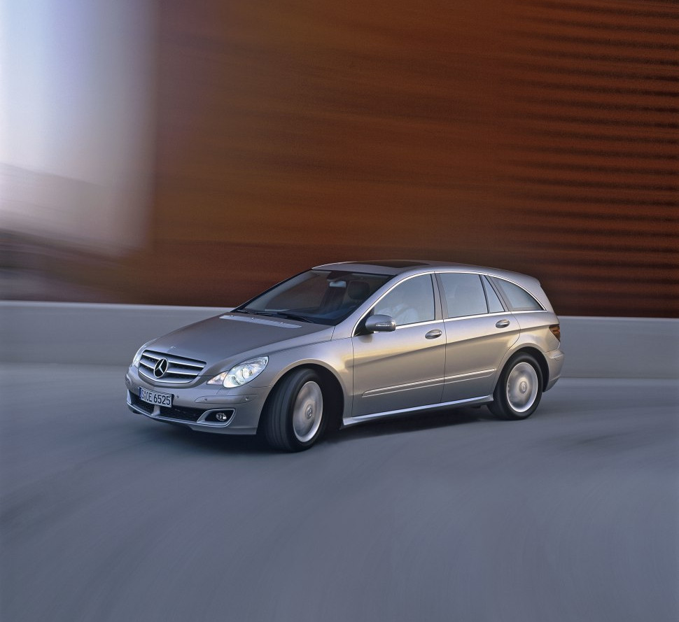 Mercedes-Benz R-class specs, engine options and consumption