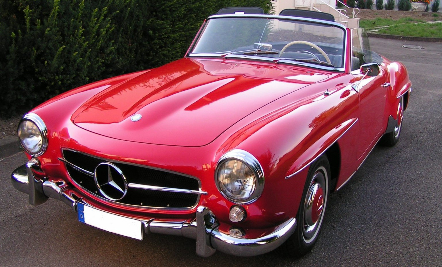 Mercedes-Benz SL specs, engine options and consumption