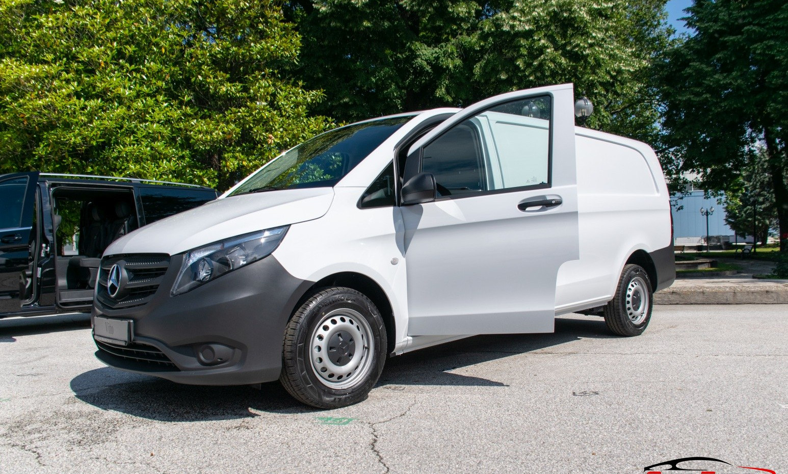 Mercedes-Benz Vito eVito 66 kWh (116 Hp) (2022 - 2023) moteur et fiche technique