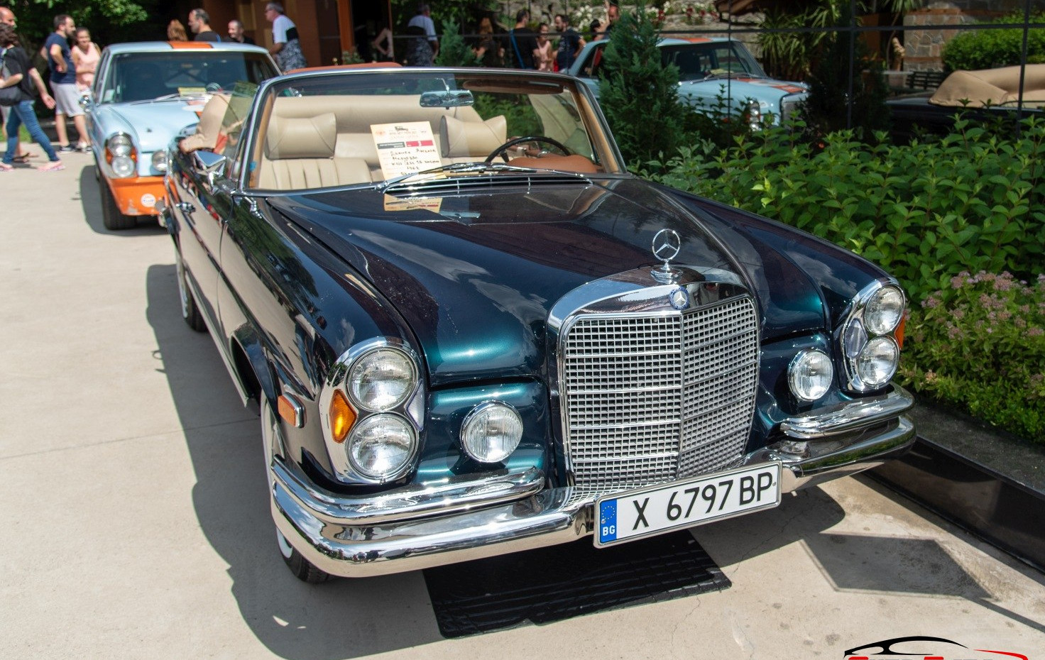 Mercedes-Benz W111 specs, engine options and consumption