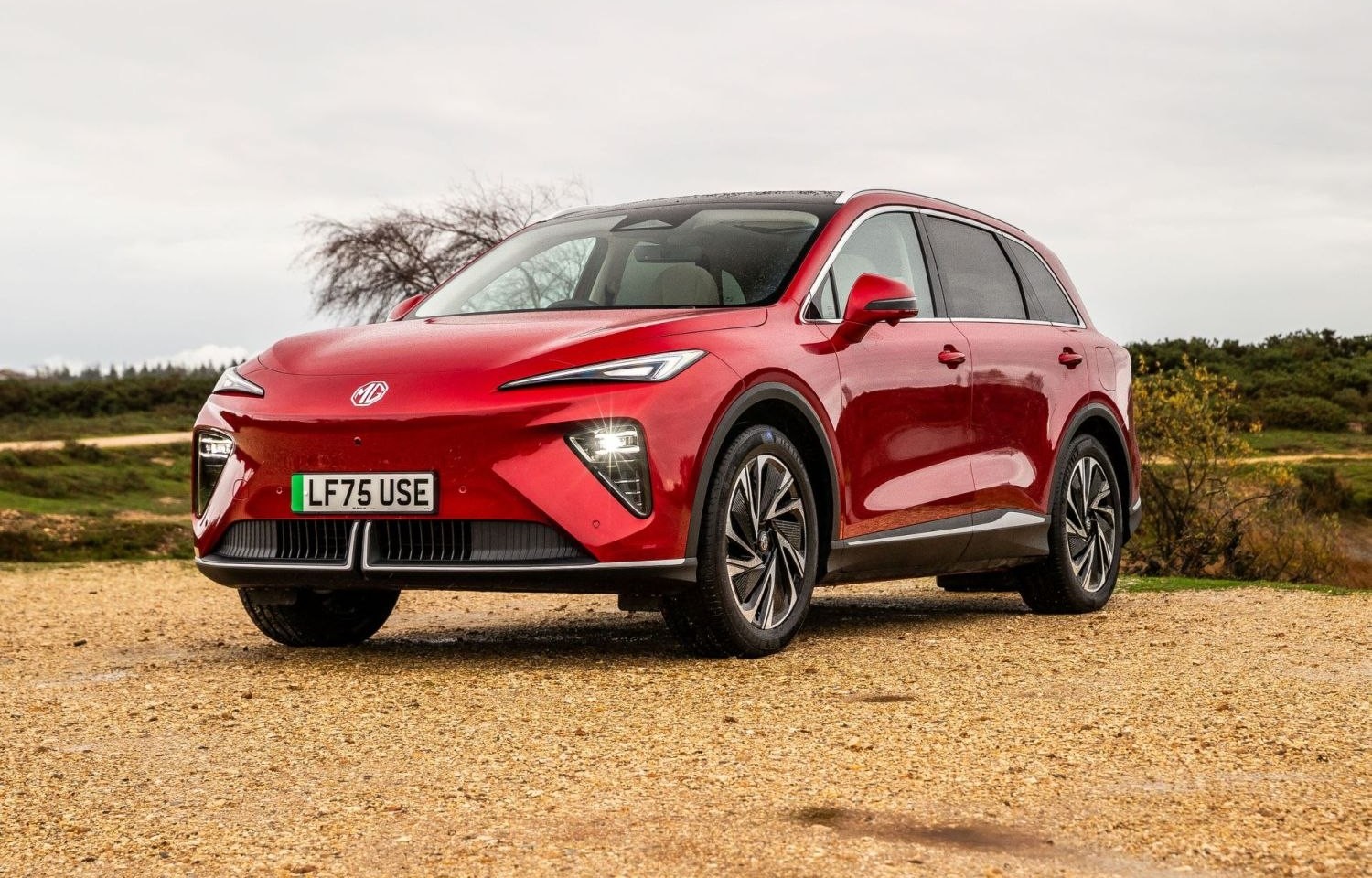 MG S6 EV specs, engine options and consumption