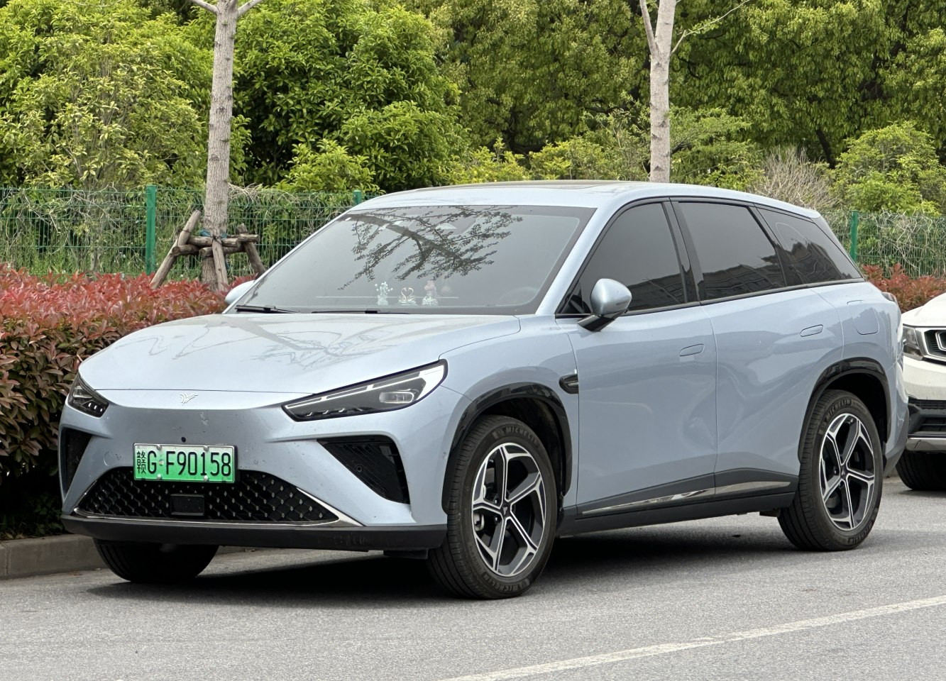 Neta L specs, engine options and consumption