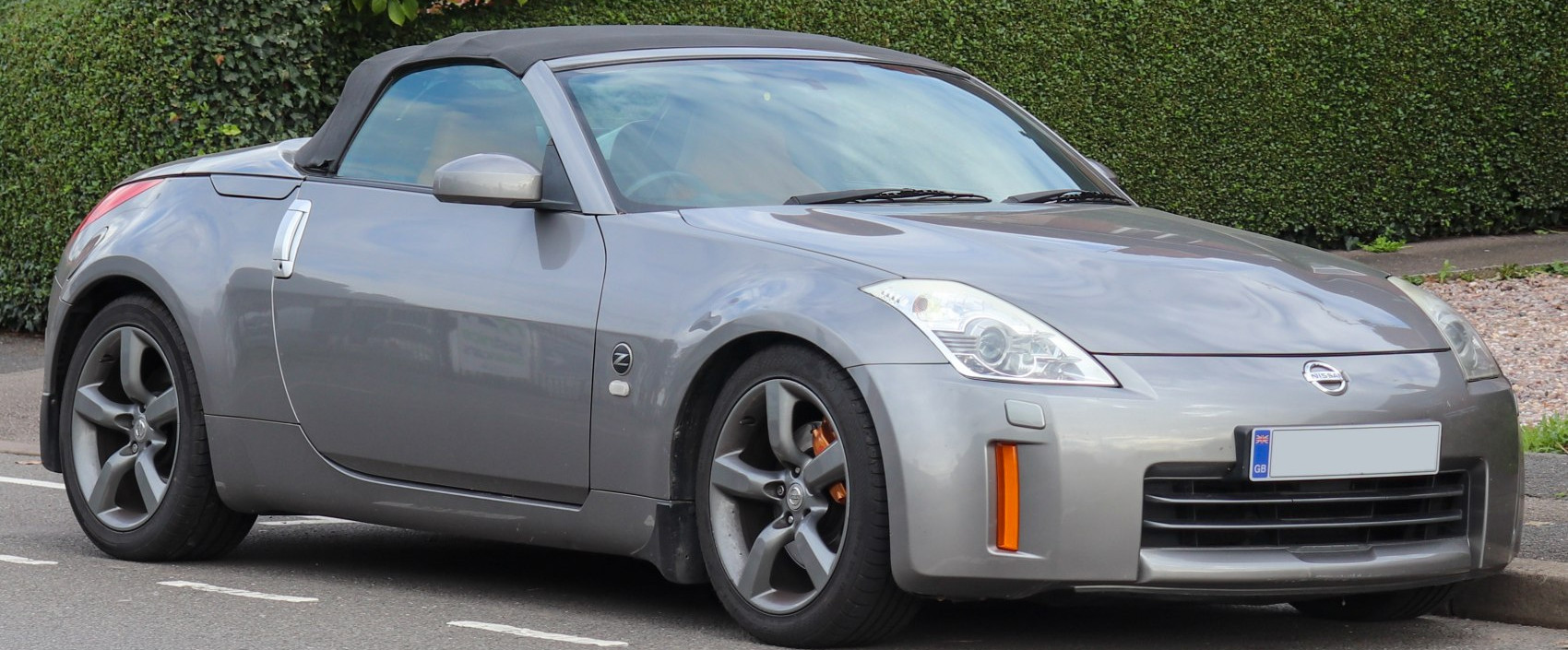 Nissan 350Z 3.5i V6 24V (300 Hp)