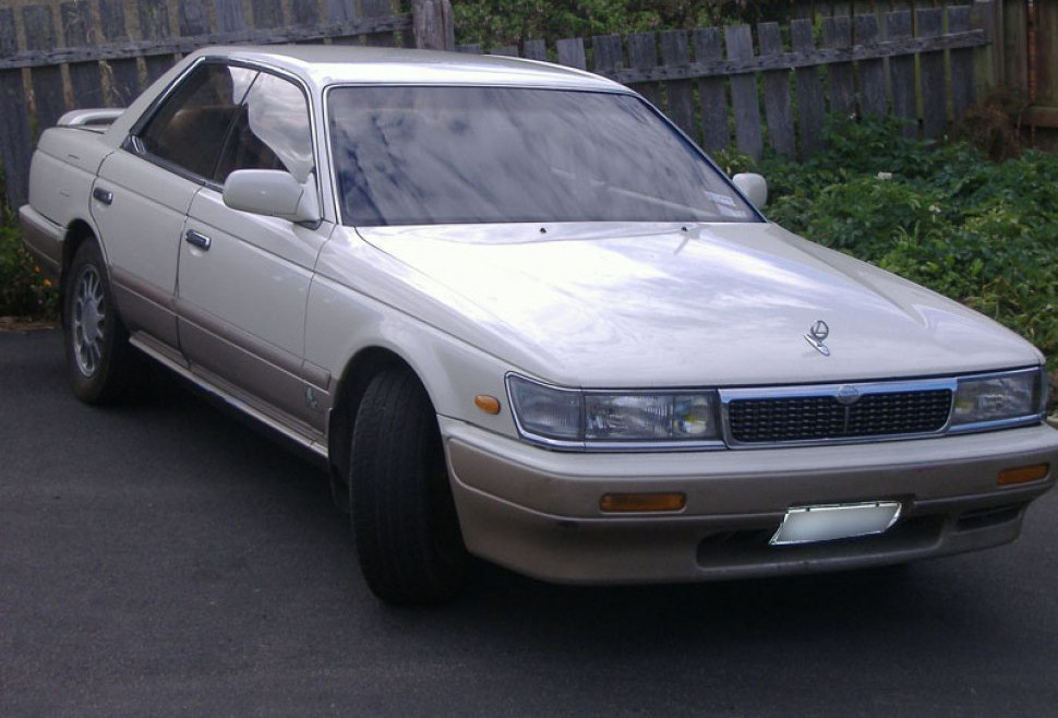Nissan Laurel Nissan Laurel (JC32) (1990 - 1997) generación especificaciones y foto