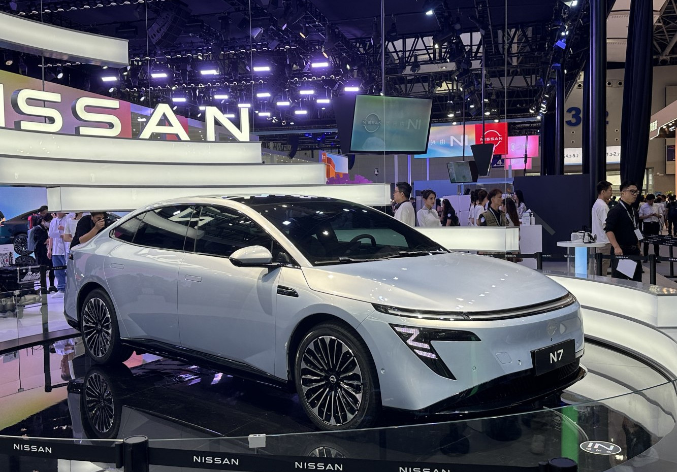 Nissan N7 özellikleri, motor seçenekleri ve yakıt tüketimi