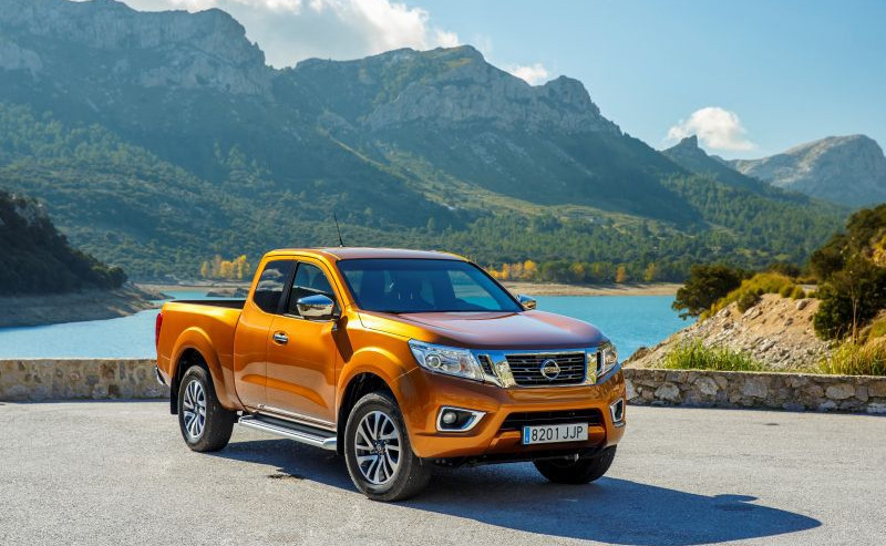 Nissan Navara Nissan Navara III (D40 facelift 2010) (2015 - 2019) jenerasyonu özellikleri ve görseli