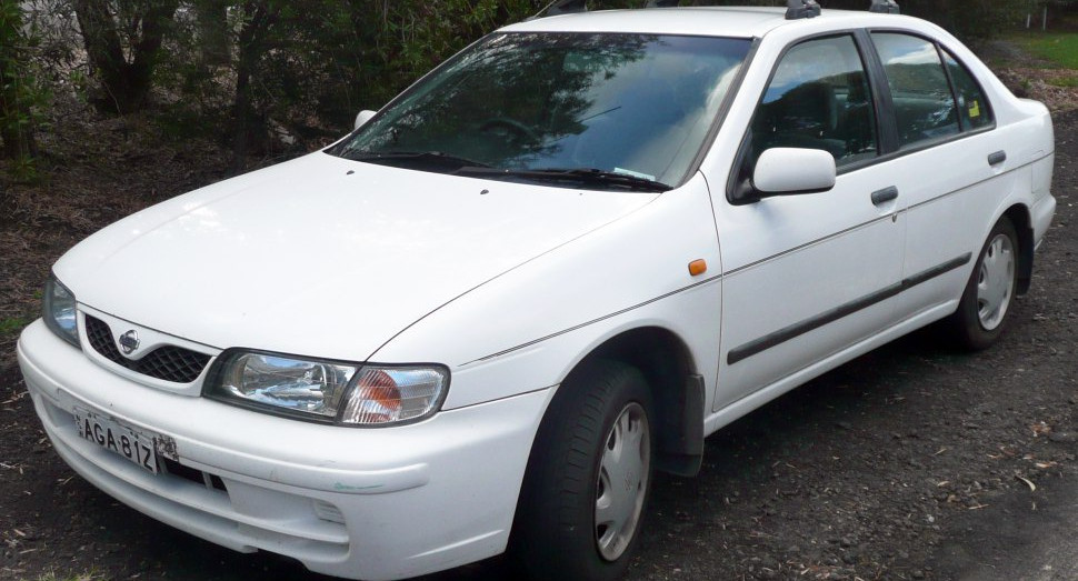 Nissan Pulsar 1.5 i (105 Hp) Automatic
