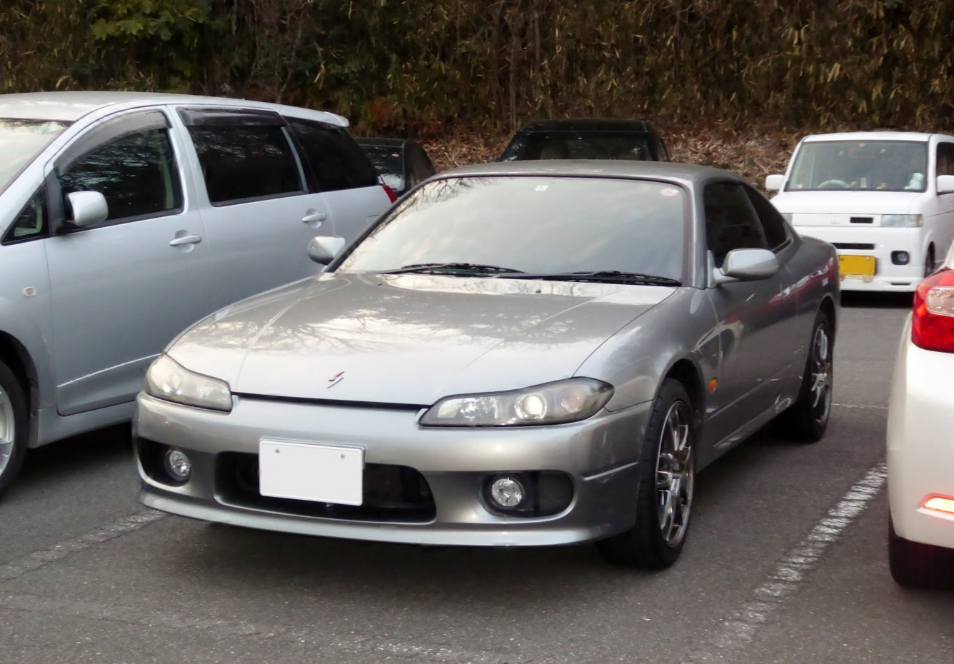 Nissan Silvia Nissan Silvia (S15) (1999 - 2002) generación especificaciones y foto