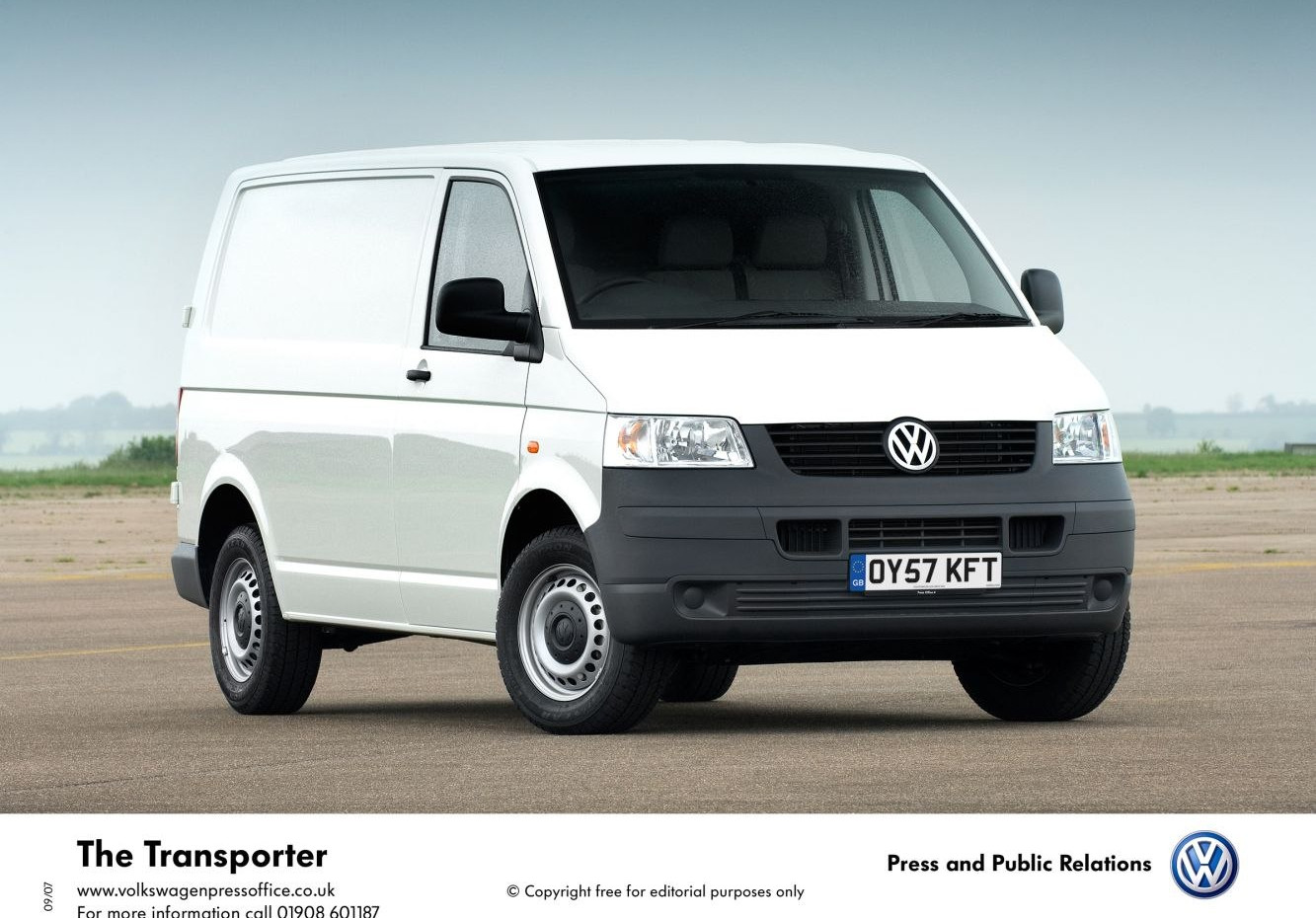 Volkswagen Transporter 2.5 TDI (130 Hp) Tiptronic L2H1 (2003 - 2006) Motor und Technische Daten