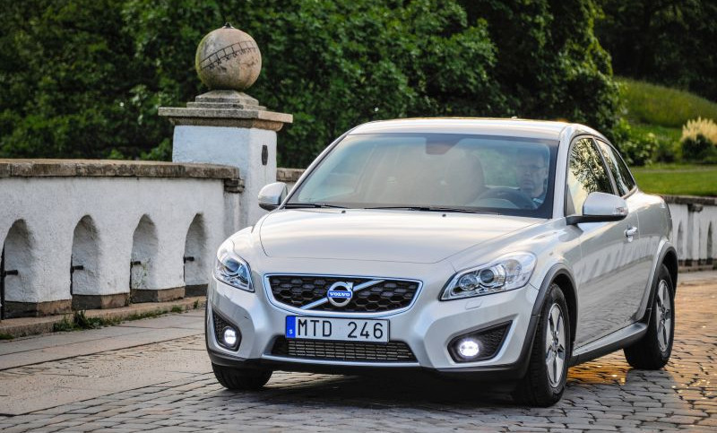 Volvo C30 1.6 D2 (114 Hp) (2010 - 2012) Motor und Technische Daten