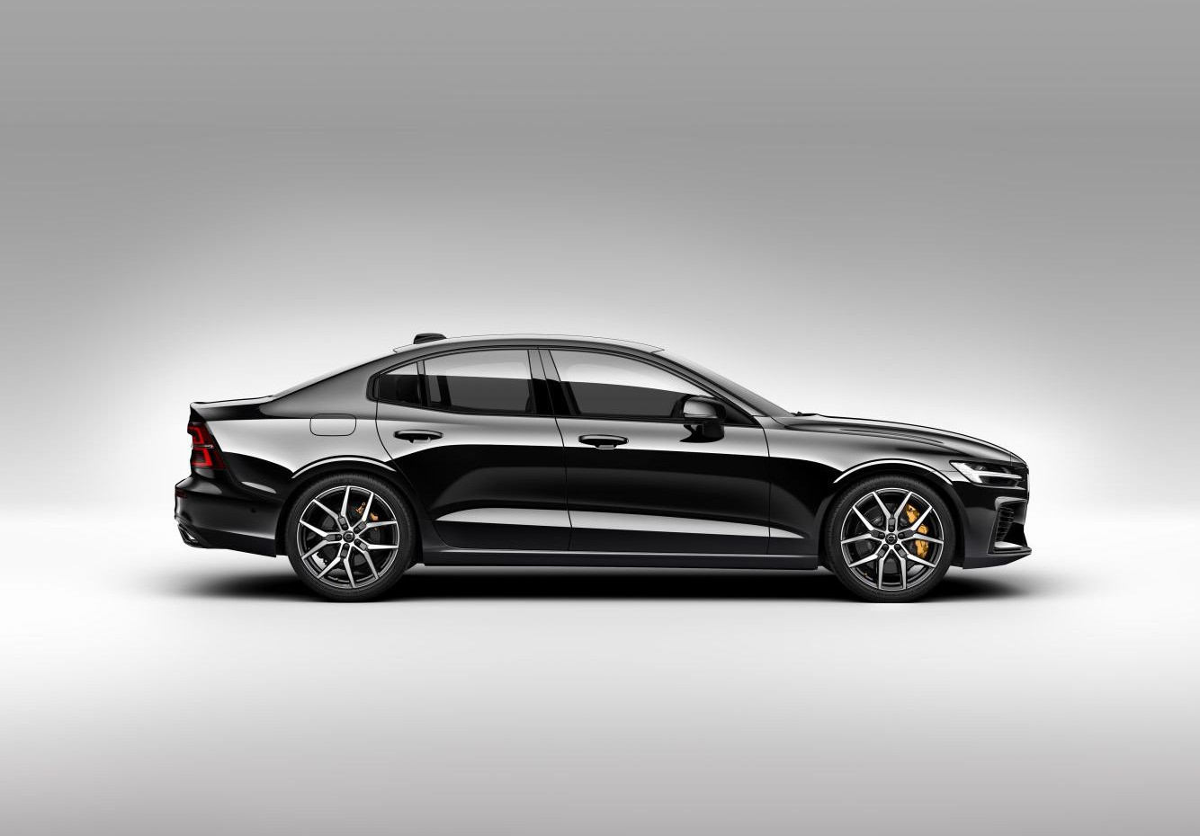 Volvo S60 2.0 T4 (190 Hp) Automatic (2018 - 2020) motore e scheda tecnica