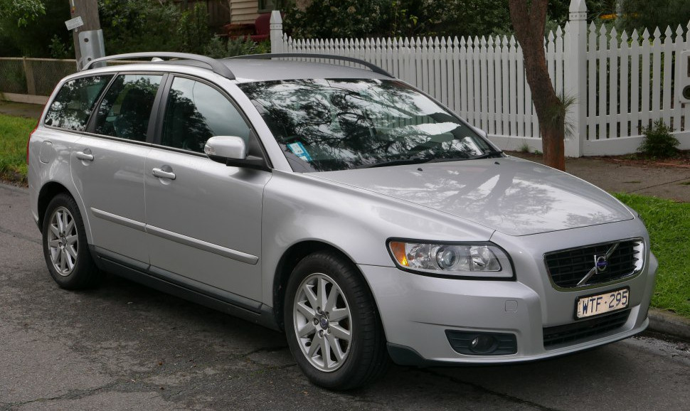 Volvo V50 2.5 T5 (230 Hp) (2007 - 2012) motore e scheda tecnica