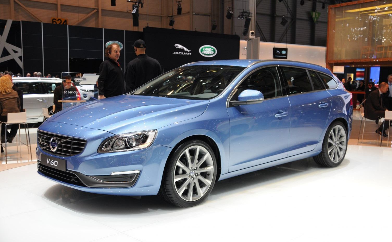 Volvo V60 2.0 T5 (240 Hp) Automatic (2013 - 2013) motor y ficha técnica