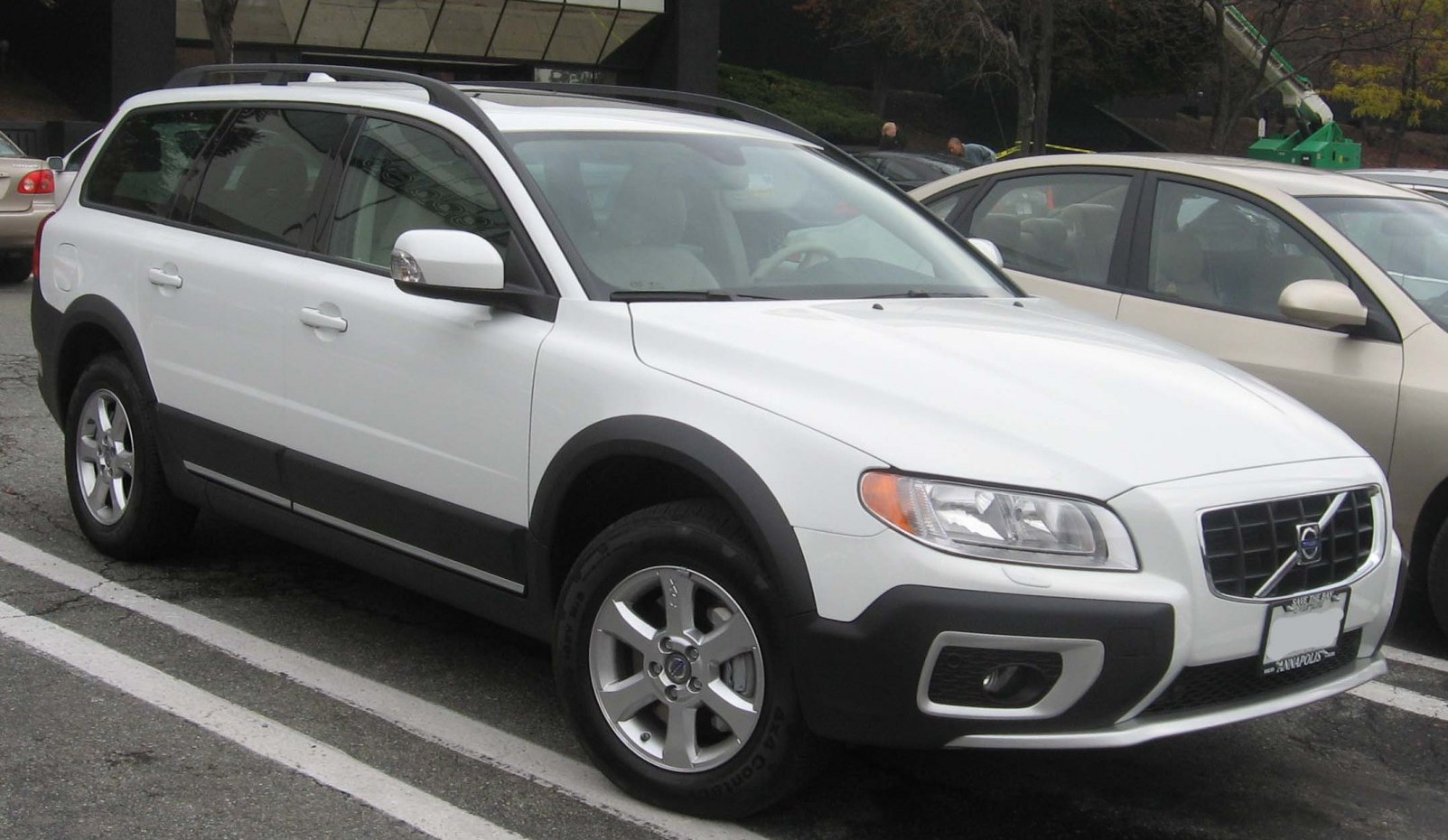 Volvo XC70 2.4 D5 (215 Hp) (2011 - 2013) engine and specifications